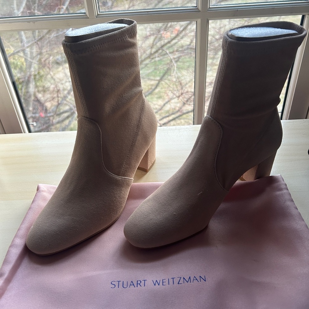 Stuart Weitzman Beige Heeled Boots